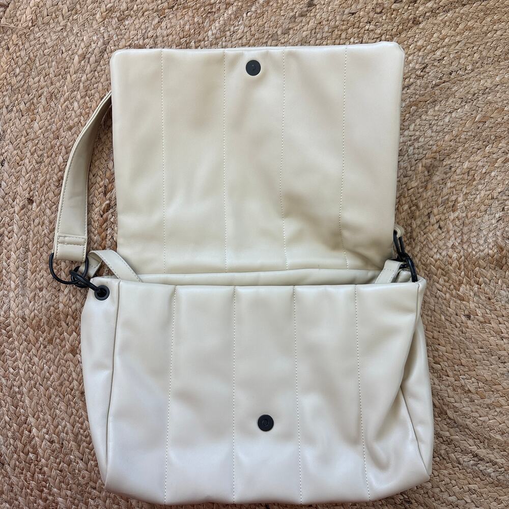 Ted Baker London Jamye Quilted Faux Leather Crossbody Bag Ivory Cream - Picture 4 of 13